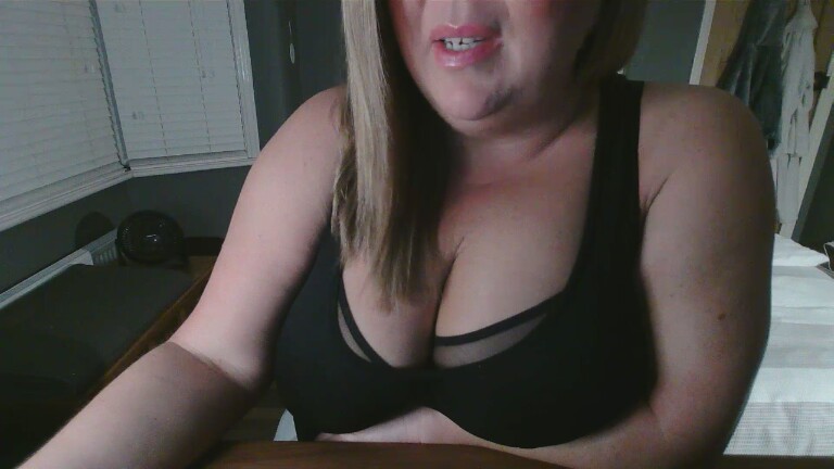 OrlaOnline's Streamate show and profile