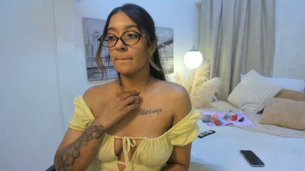 Sharlotte_Rose
