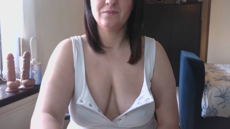 PerfectPage67's Streamate show and profile