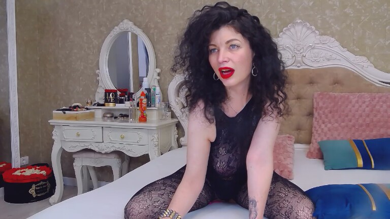 NataliaRed's Streamate show and profile