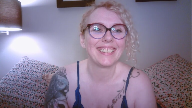 OrlaFox's Streamate show and profile