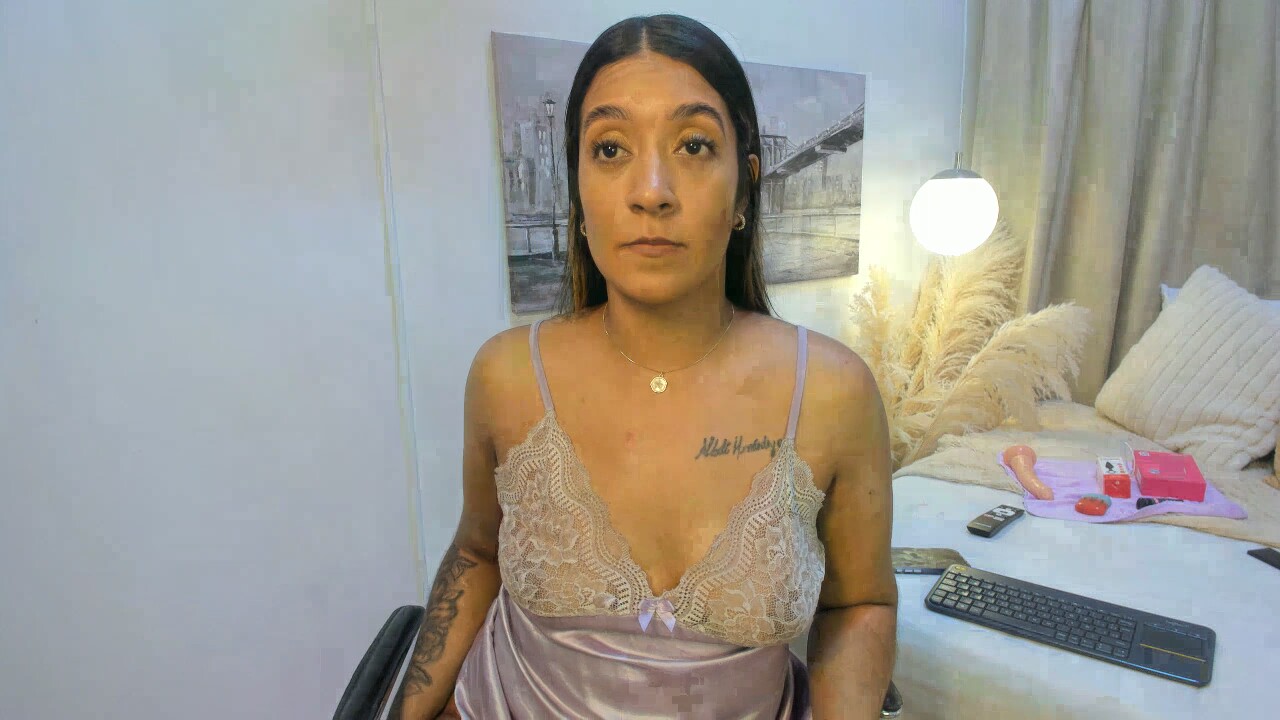 Sharlotte_Rose